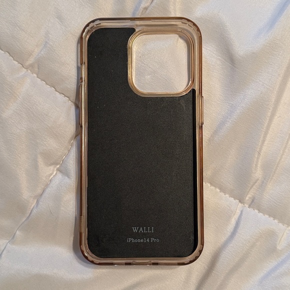 Walli iPhone 14 Pro case 🎀 - Picture 3 of 4